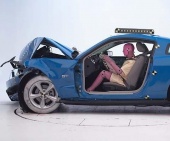 2010 Ford Mustang IIHS Frontal Impact Crash Test Picture